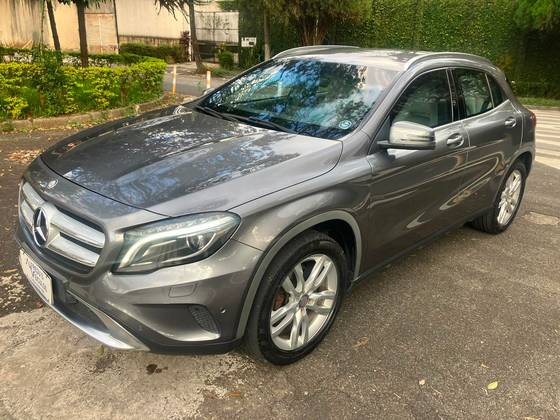 MERCEDES-BENZ GLA 200 1.6 CGI ADVANCE 16V TURBO FLEX 4P AUTOMÁTICO MERCEDES-BENZ GLA 200 1.6 CGI ADVANCE 16V TURBO FLEX 4P AUTOMÁTICO